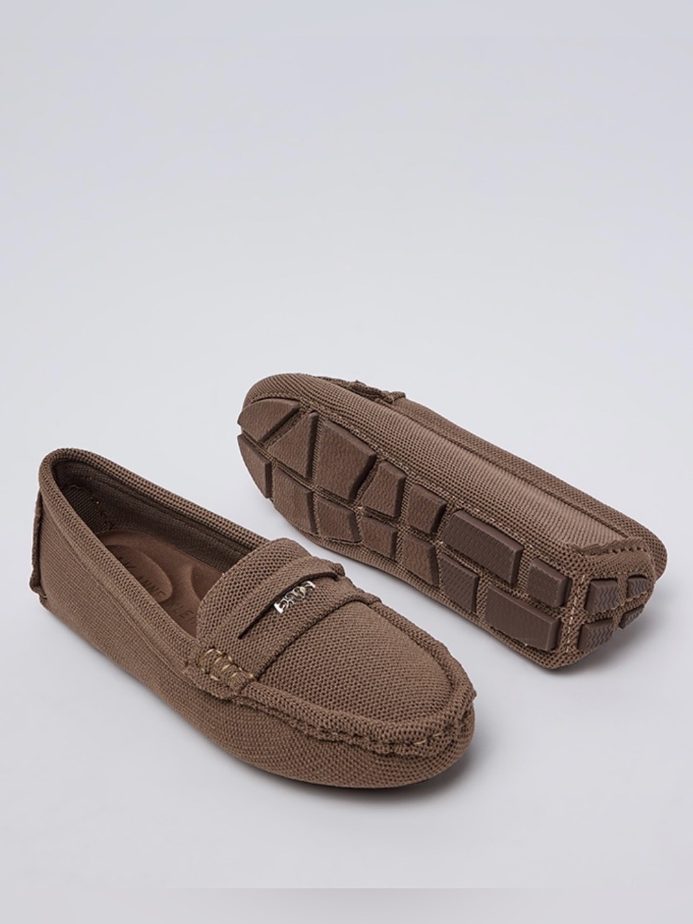 Anne Klein Skylar Loafer Women’s Size 8.5
